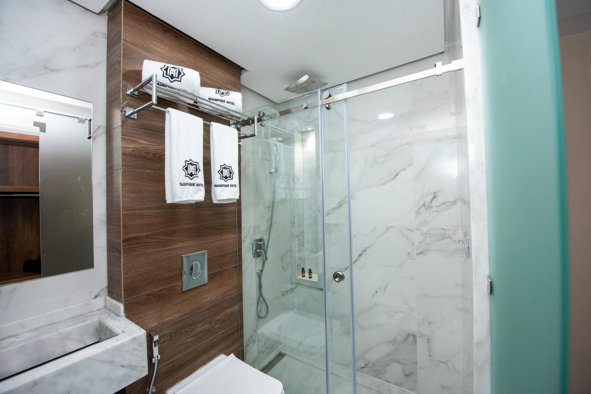 Magnifique Hotel Nador Zewnętrze zdjęcie