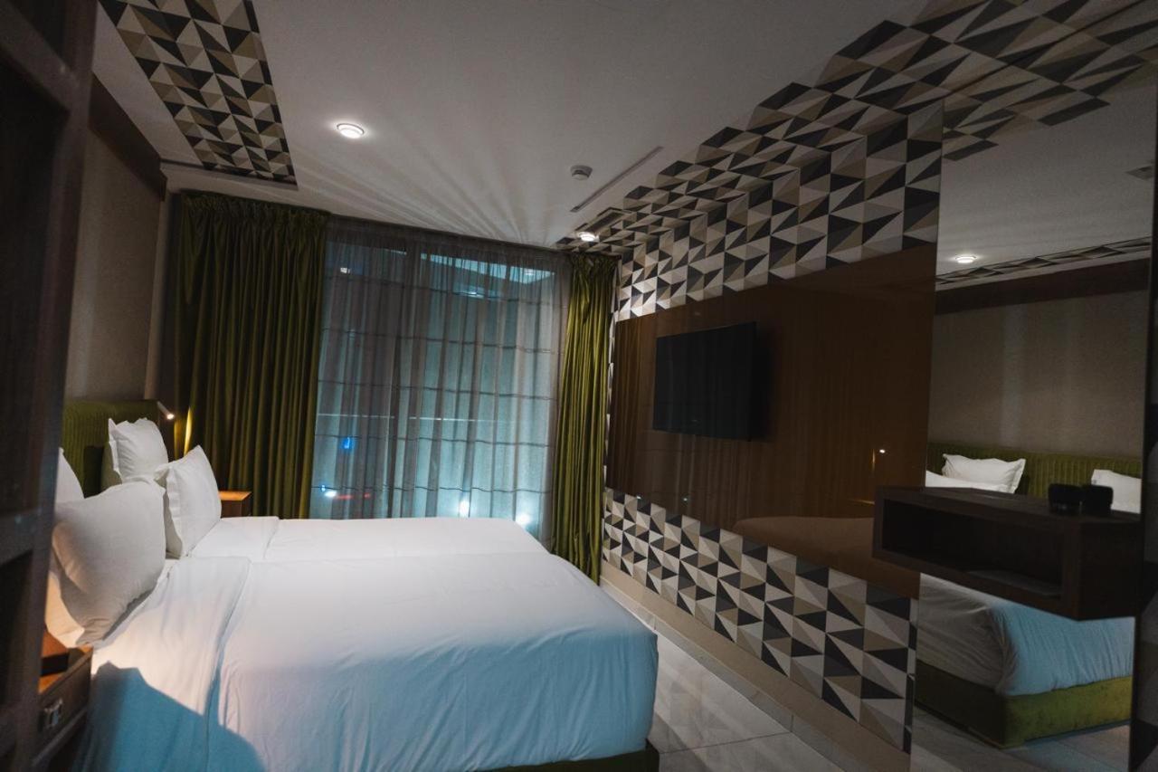 Magnifique Hotel Nador Zewnętrze zdjęcie